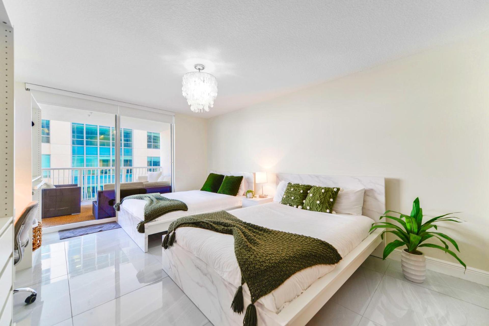 Elegant 2br Retreat Brickell
